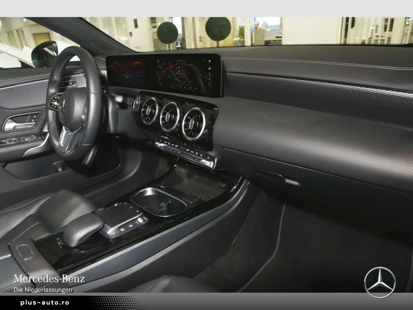 MERCEDES-BENZ CLA 250 e