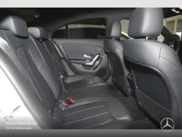 MERCEDES-BENZ CLA 250 e