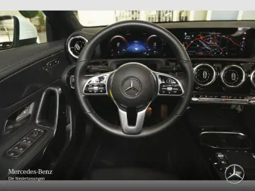 MERCEDES-BENZ CLA 250 e