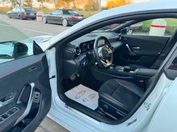 MERCEDES-BENZ CLA 200 d AMG-Line Night