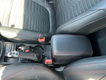 FORD PUMA 1.0 EcoBoost 125CP ST-Line X Vignale AT