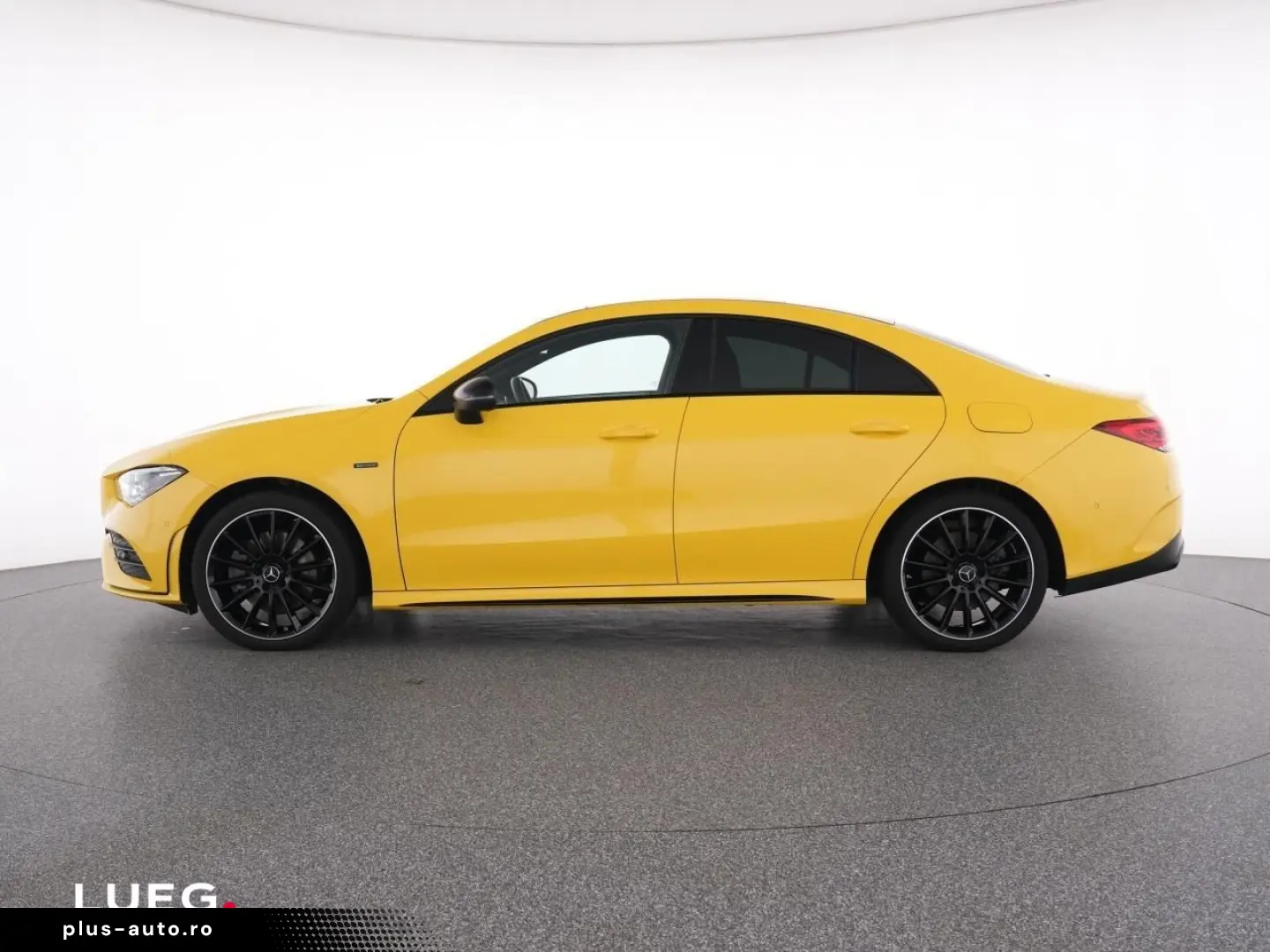 MERCEDES-BENZ CLA 250 e AMG