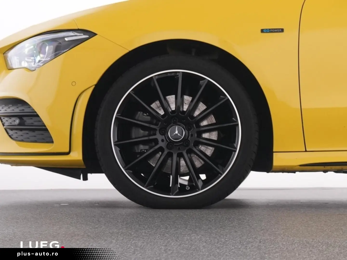 MERCEDES-BENZ CLA 250 e AMG