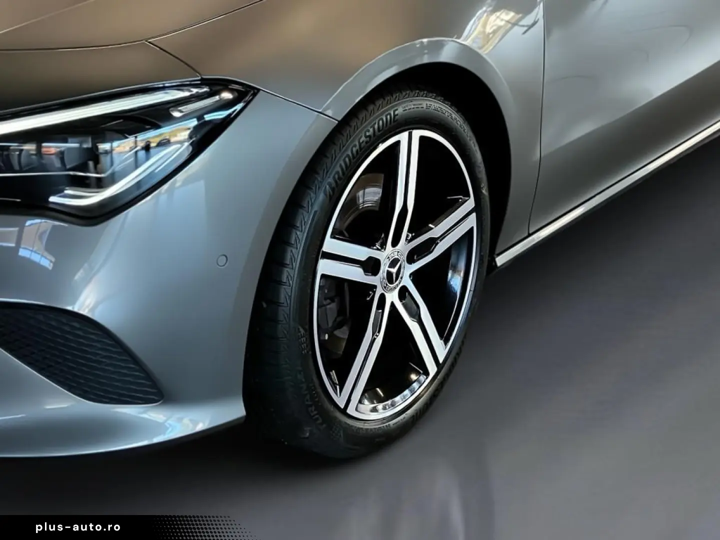 MERCEDES-BENZ CLA 220 d