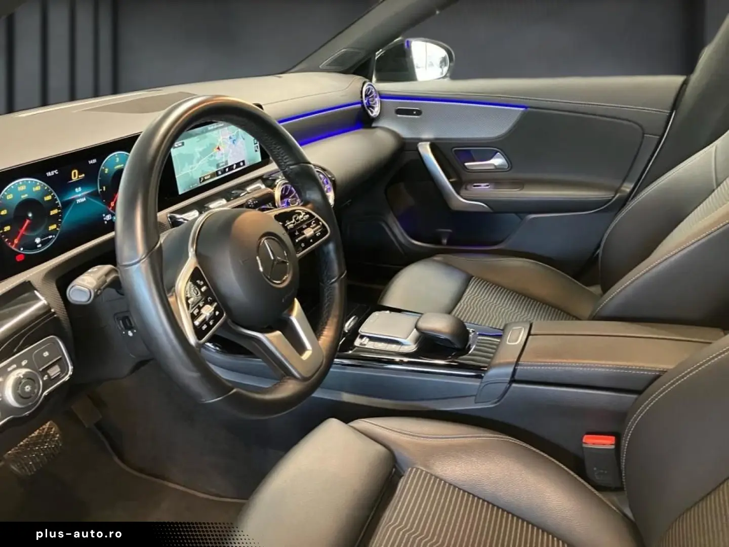 MERCEDES-BENZ CLA 220 d