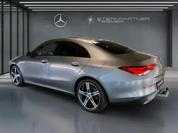 MERCEDES-BENZ CLA 220 d