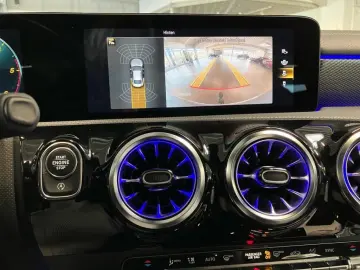 MERCEDES-BENZ CLA 220 d