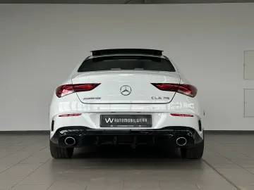 MERCEDES-BENZ CLA 35 AMG 4Matic