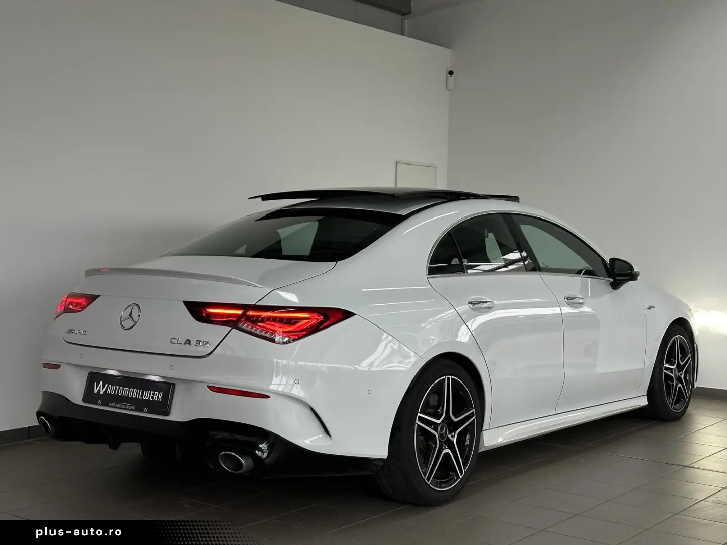 MERCEDES-BENZ CLA 35 AMG 4Matic