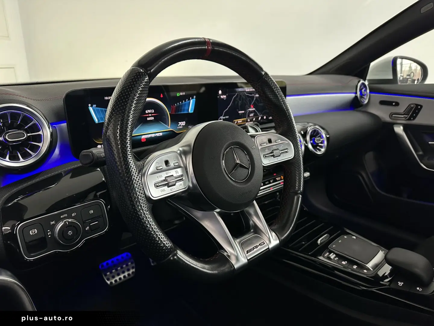 MERCEDES-BENZ CLA 35 AMG 4Matic