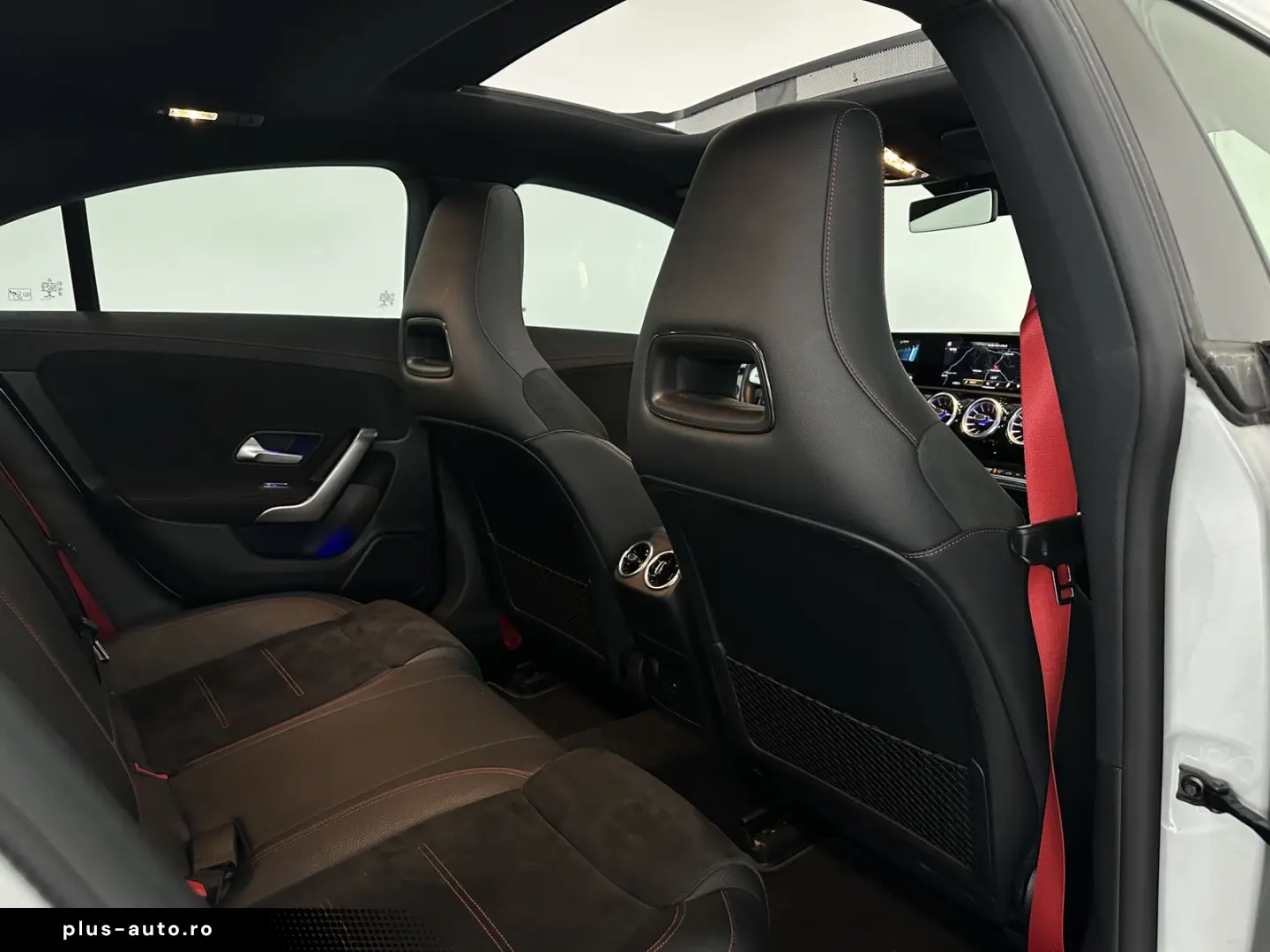 MERCEDES-BENZ CLA 35 AMG 4Matic