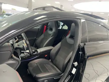 MERCEDES-BENZ CLA 35 AMG 4Matic