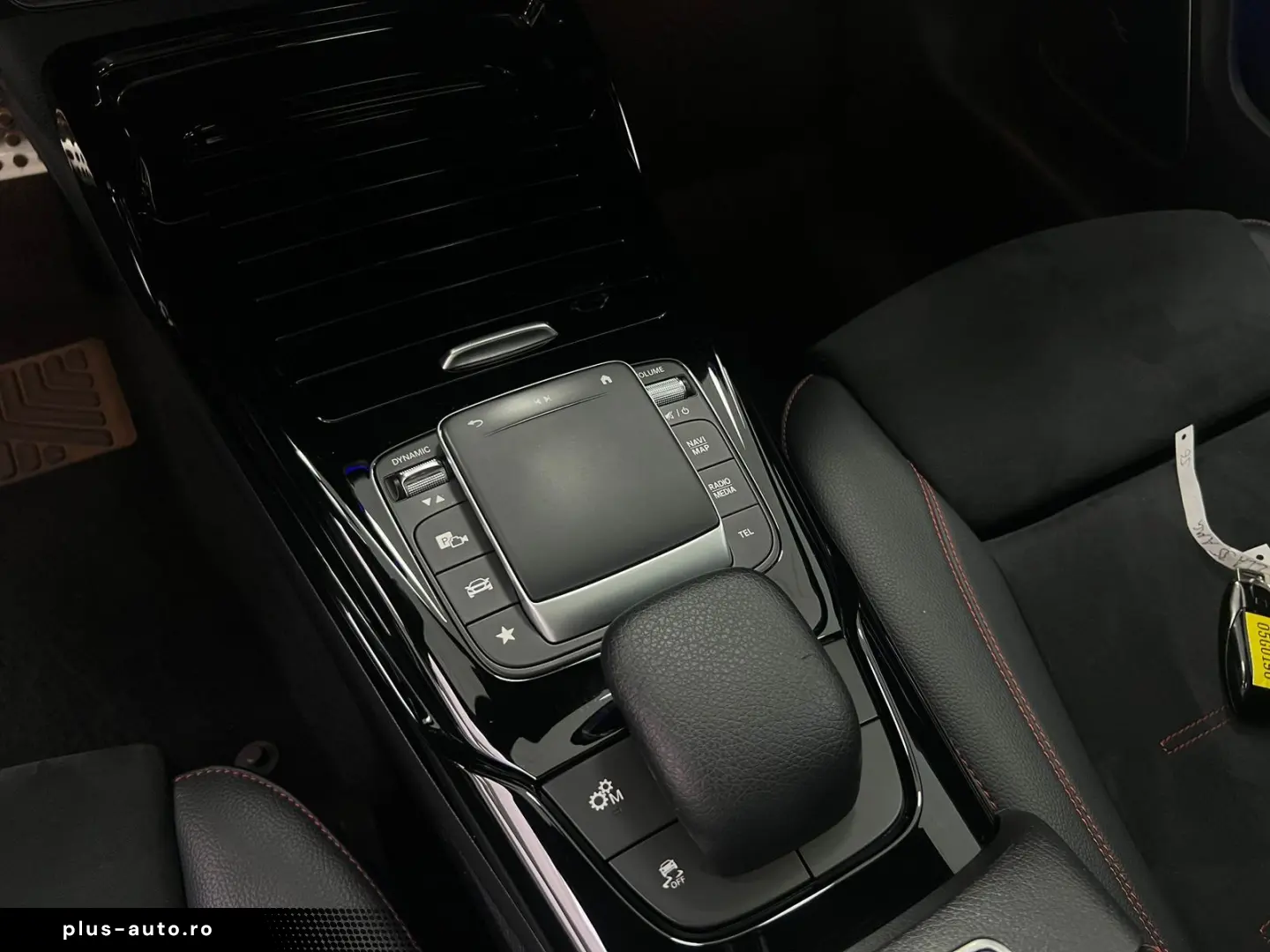 MERCEDES-BENZ CLA 35 AMG 4Matic