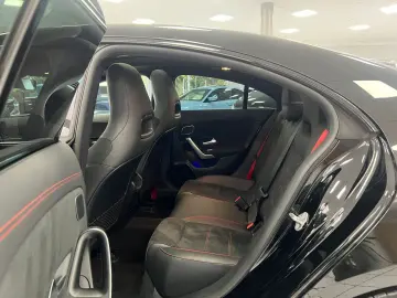 MERCEDES-BENZ CLA 35 AMG 4Matic