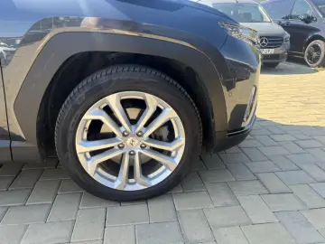 HYUNDAI TUCSON 1.6T-GDi 180CP Hybrid Luxury 7DCT 2WD