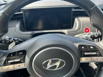 HYUNDAI TUCSON 1.6T-GDi 180CP Hybrid Luxury 7DCT 2WD