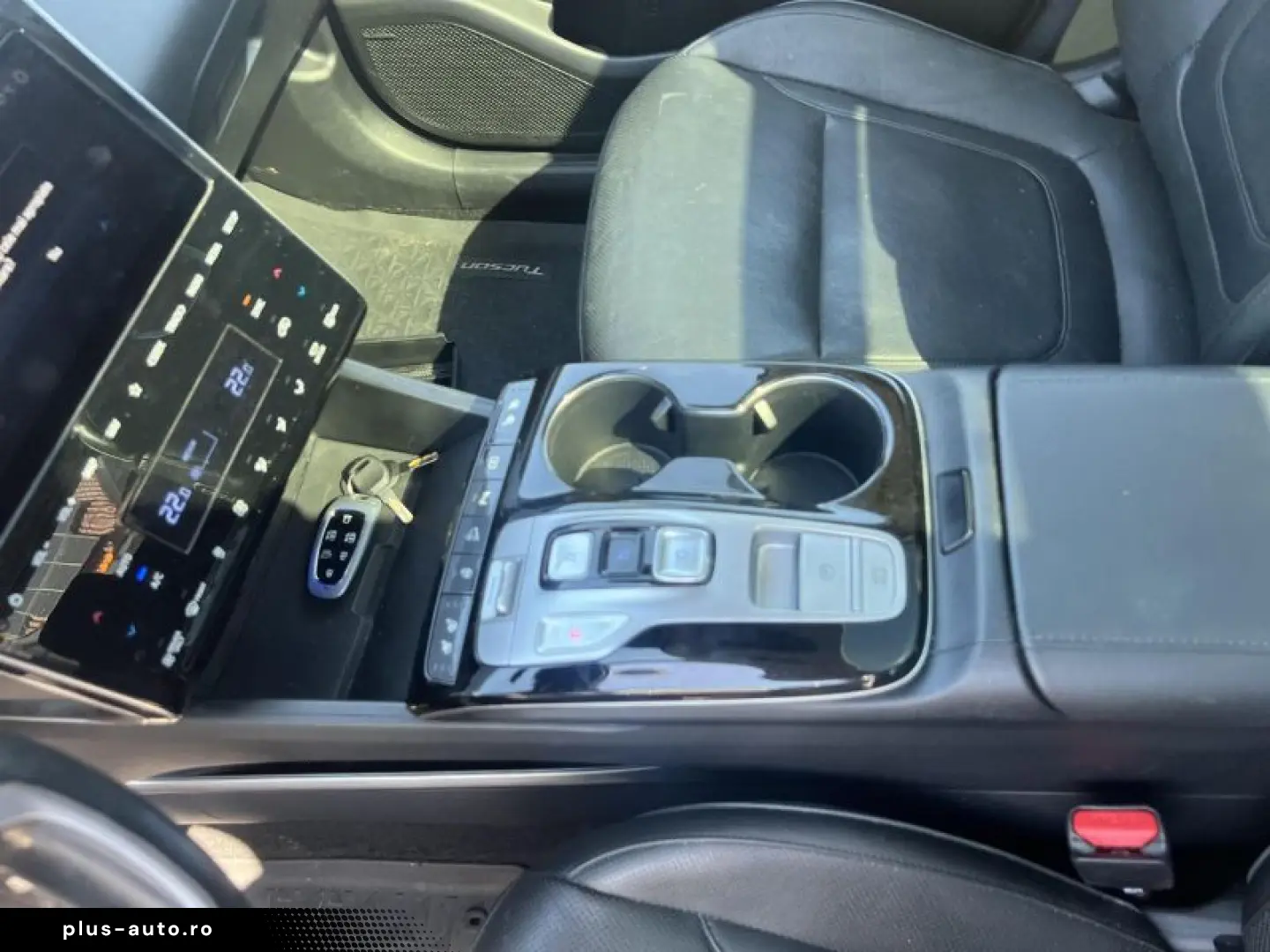 HYUNDAI TUCSON 1.6T-GDi 180CP Hybrid Luxury 7DCT 2WD