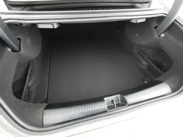 MERCEDES-BENZ CLA 35 AMG 4M