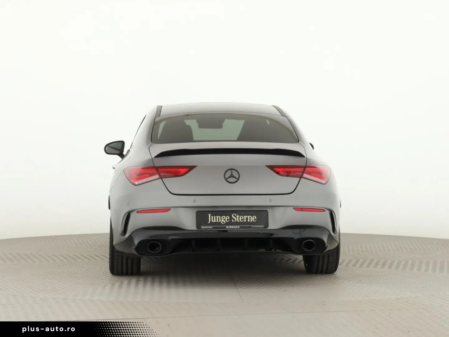 MERCEDES-BENZ CLA 35 AMG 4M