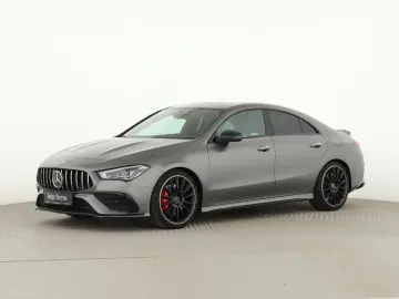 MERCEDES-BENZ CLA 35 AMG 4M