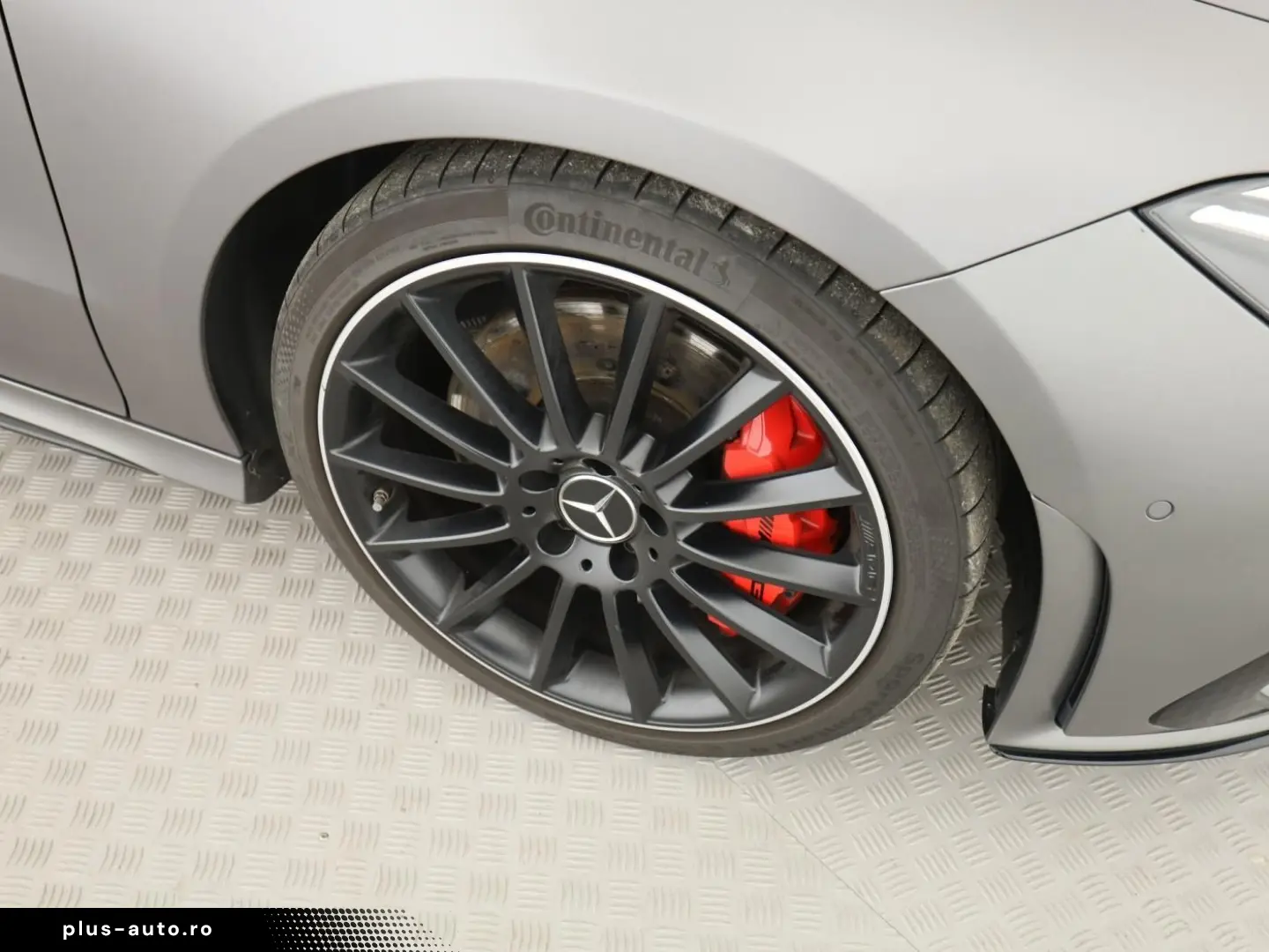 MERCEDES-BENZ CLA 35 AMG 4M