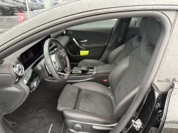 MERCEDES-BENZ CLA 250 4MATIC Coupé
