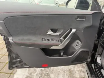 MERCEDES-BENZ CLA 250 4MATIC Coupé