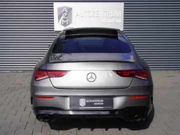 MERCEDES-BENZ CLA 35 AMG