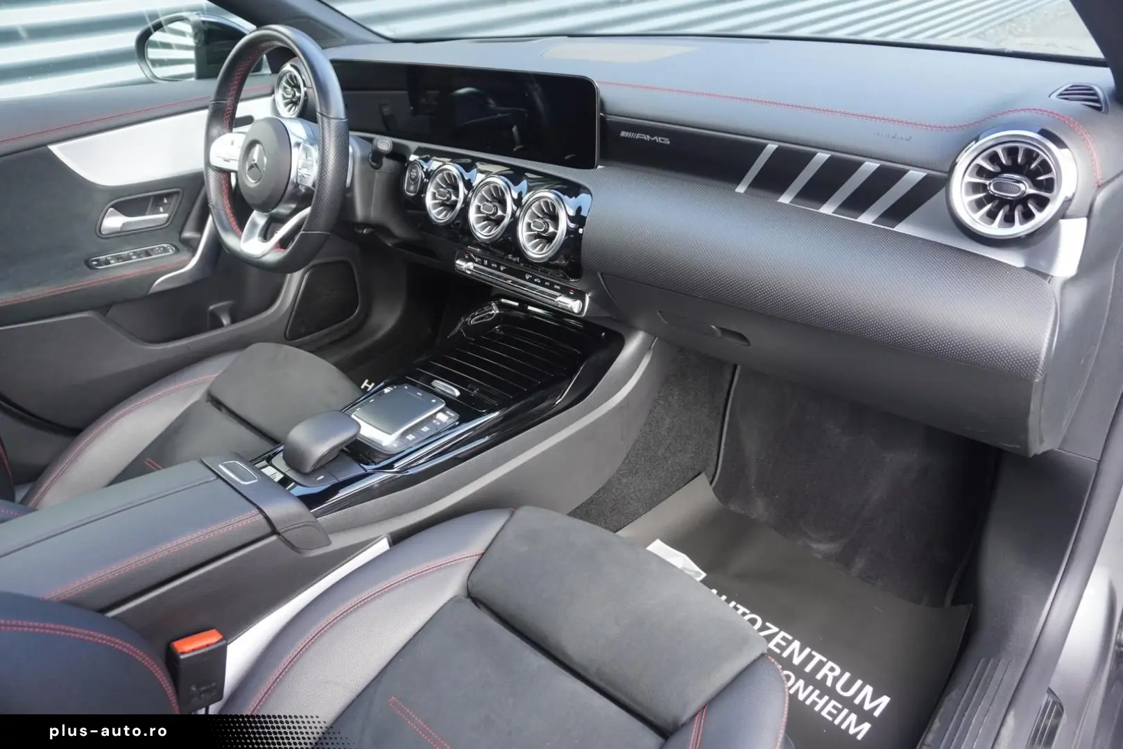 MERCEDES-BENZ CLA 35 AMG