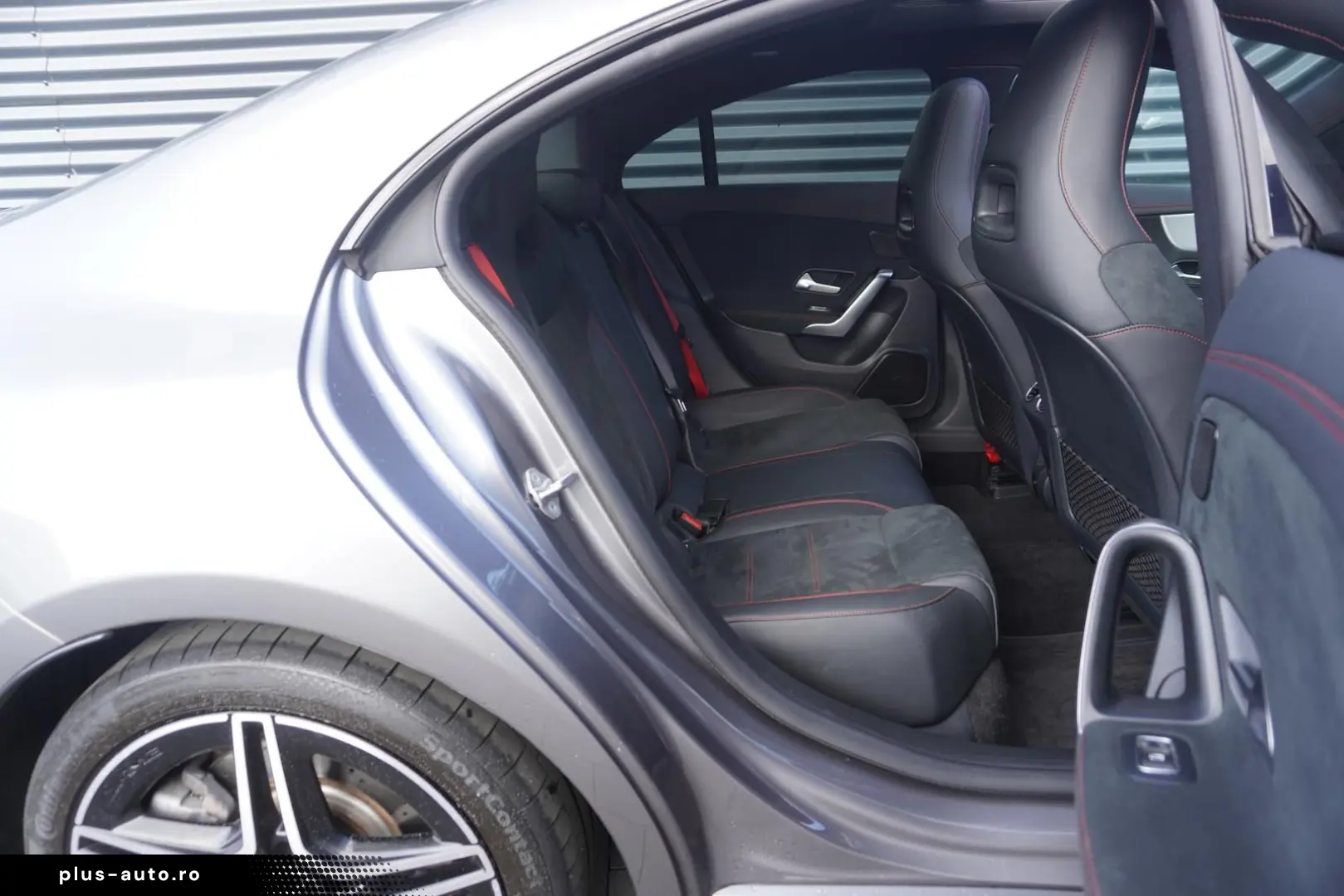 MERCEDES-BENZ CLA 35 AMG