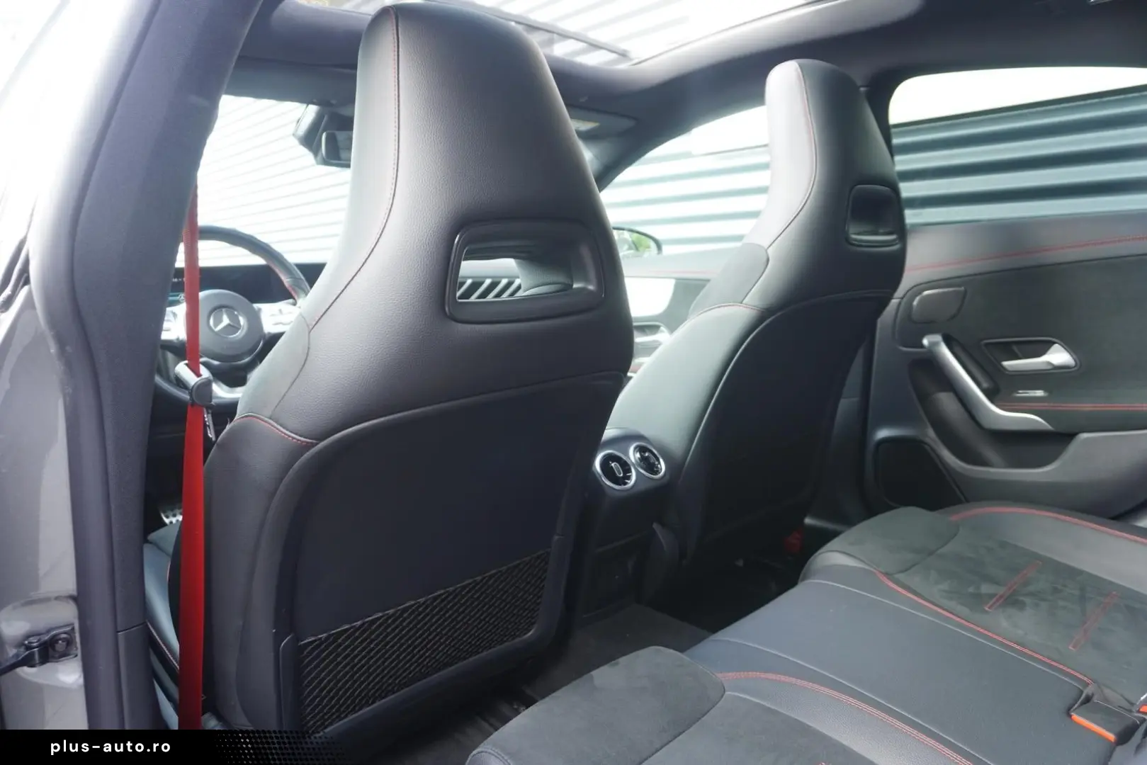 MERCEDES-BENZ CLA 35 AMG