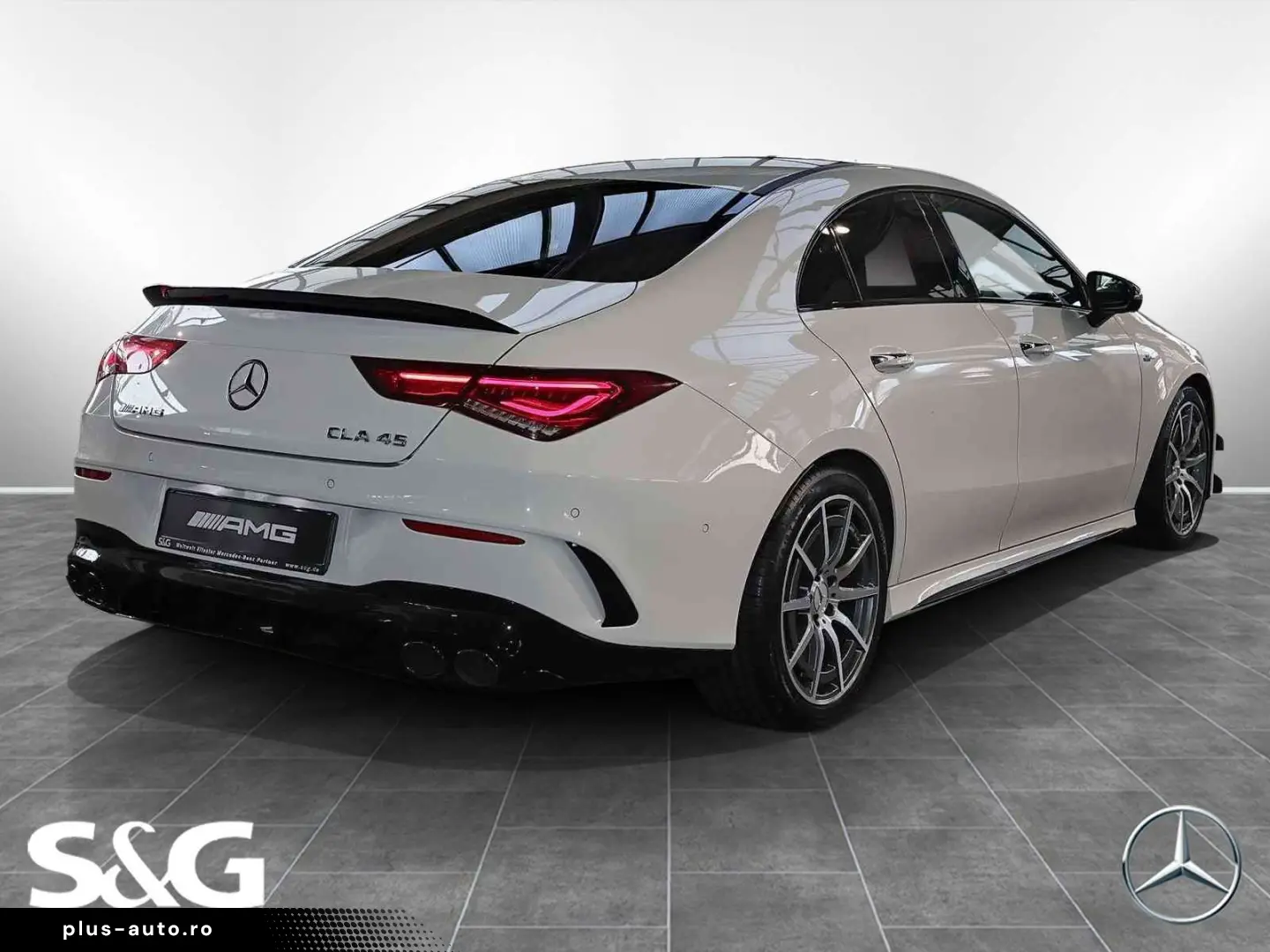 MERCEDES-BENZ CLA 45 AMG 4M