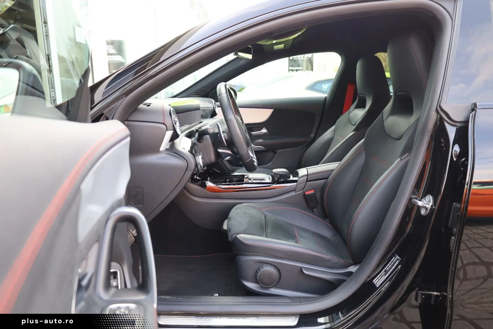 MERCEDES-BENZ CLA 35 AMG 4Matic