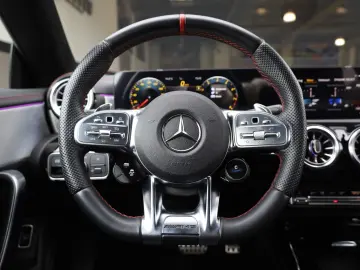 MERCEDES-BENZ CLA 35 AMG 4Matic