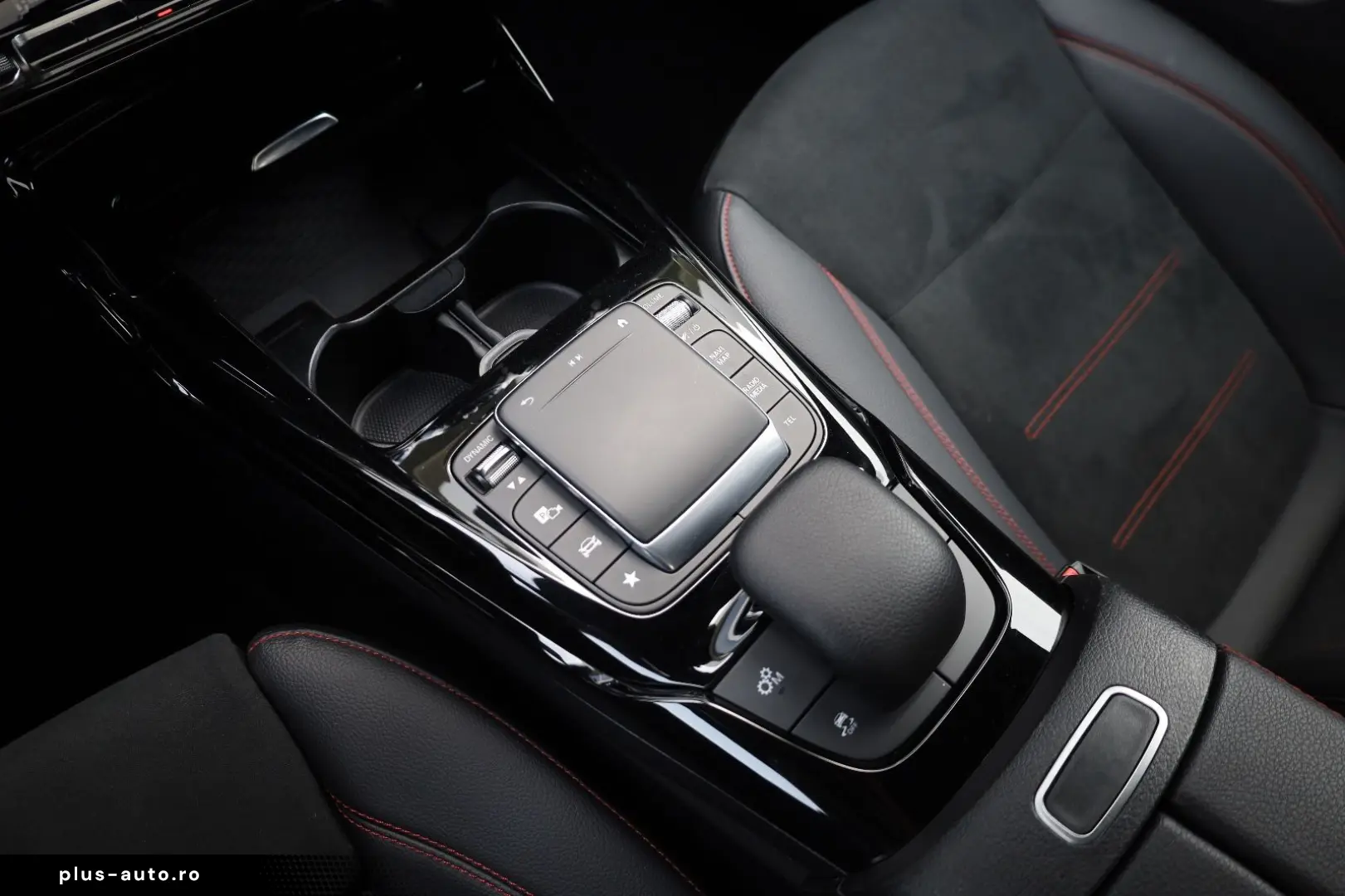 MERCEDES-BENZ CLA 35 AMG 4Matic