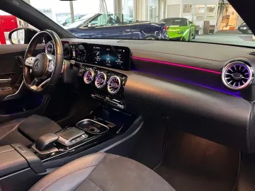 MERCEDES-BENZ CLA 45 AMG