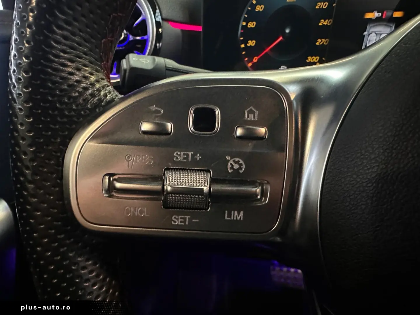 MERCEDES-BENZ CLA 45 AMG