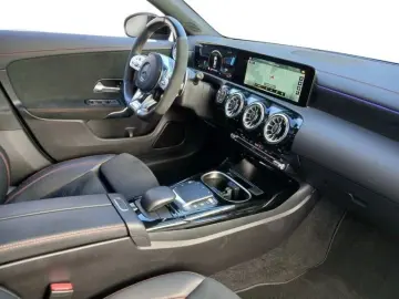 MERCEDES-BENZ CLA 45 AMG S 4Matic