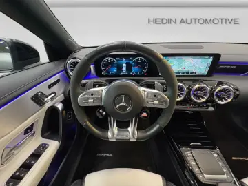 MERCEDES-BENZ AMG CLA 45 4M Coupé