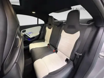 MERCEDES-BENZ AMG CLA 45 4M Coupé