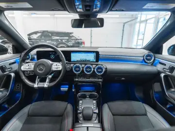 MERCEDES-BENZ CLA 45 AMG 4MATIC