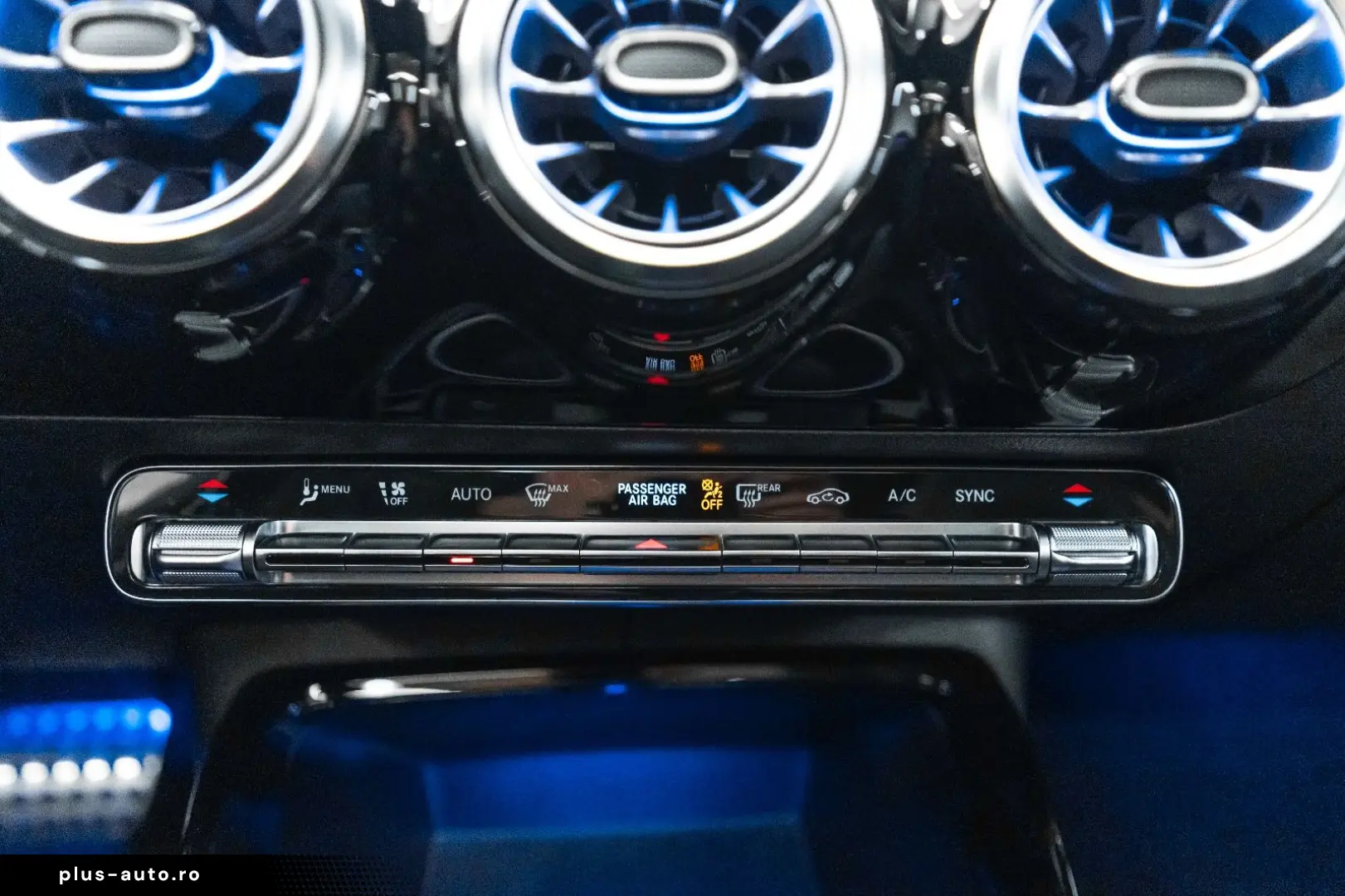 MERCEDES-BENZ CLA 45 AMG 4MATIC