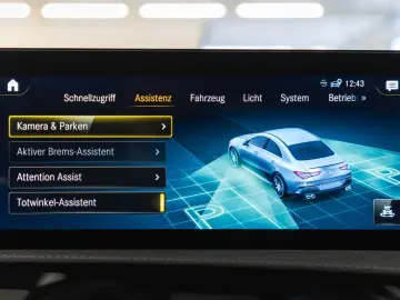 MERCEDES-BENZ CLA 45 AMG 4MATIC