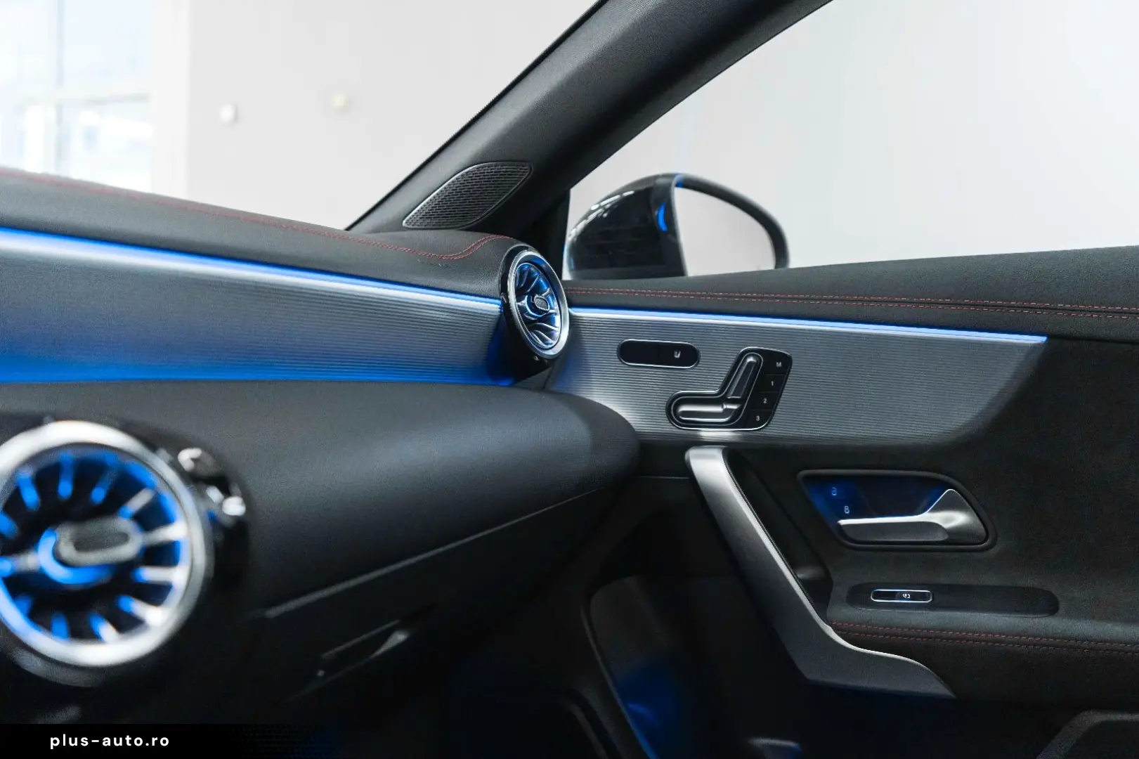 MERCEDES-BENZ CLA 45 AMG 4MATIC