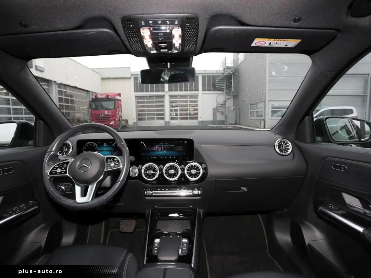 MERCEDES-BENZ GLA 200 d 4M