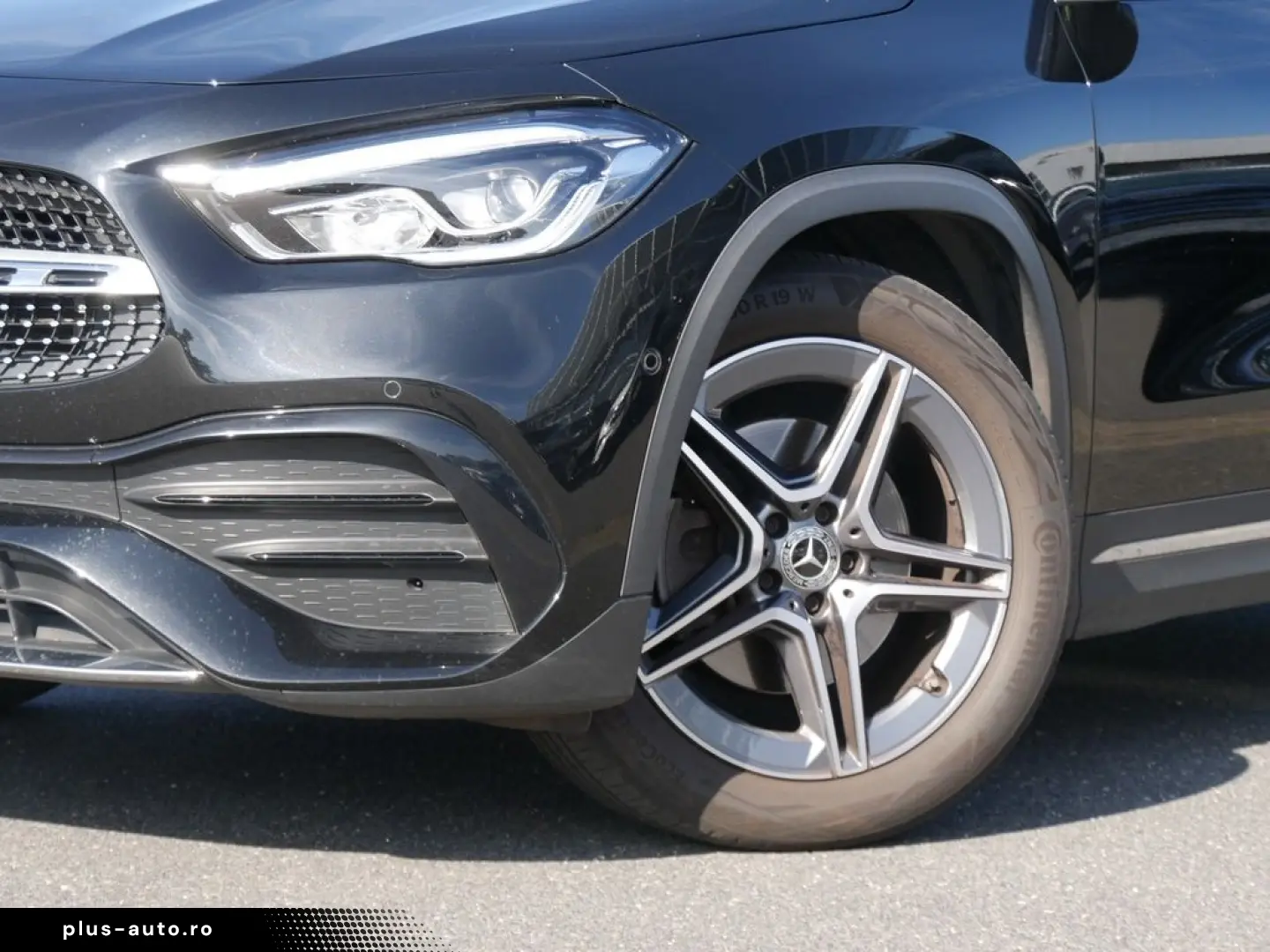 MERCEDES-BENZ GLA 250 4M AMG