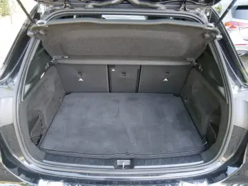 MERCEDES-BENZ GLA 250 4M AMG