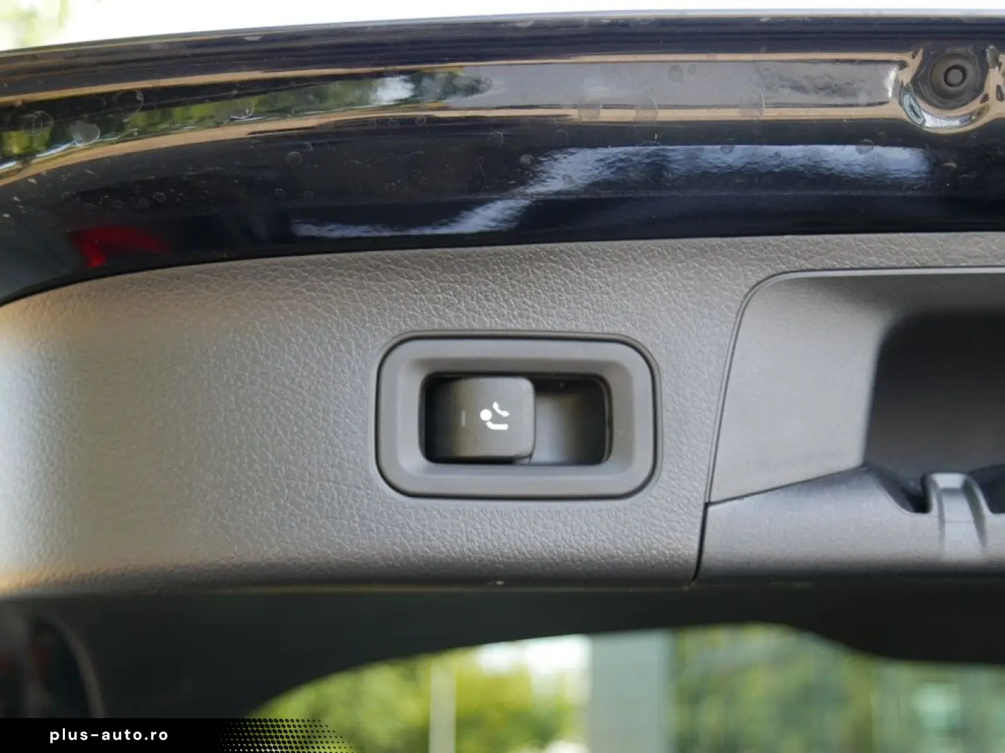 MERCEDES-BENZ GLA 250 4M AMG