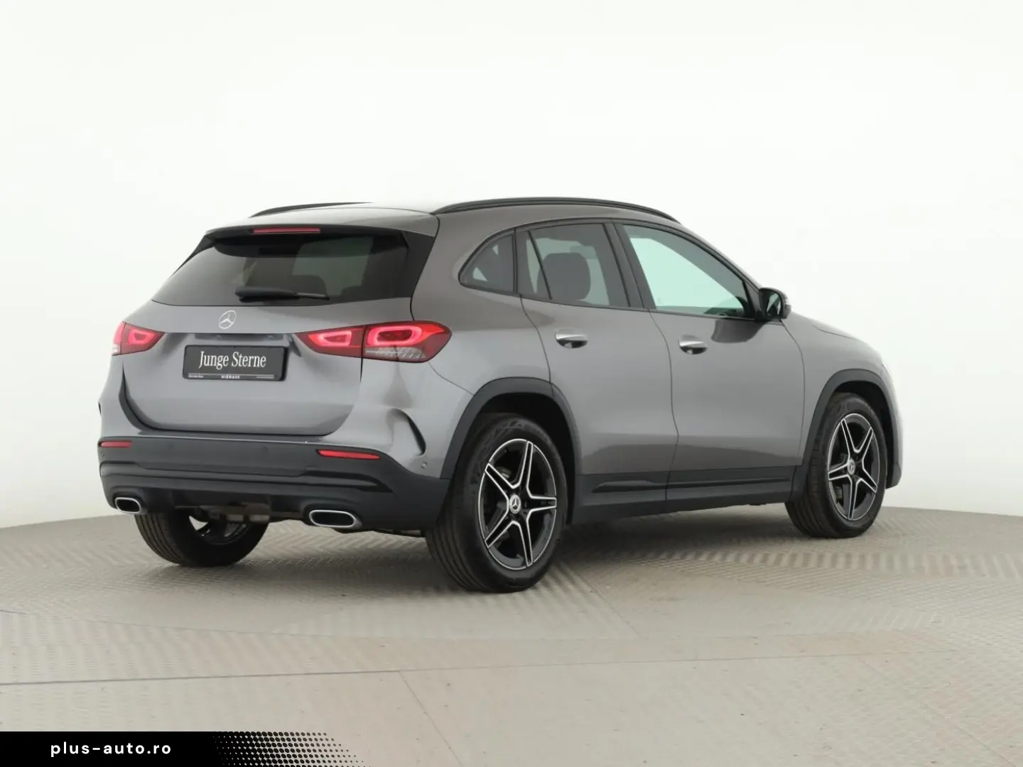 MERCEDES-BENZ GLA 200 4M AMG