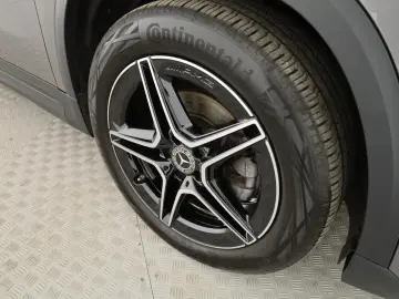 MERCEDES-BENZ GLA 200 4M AMG
